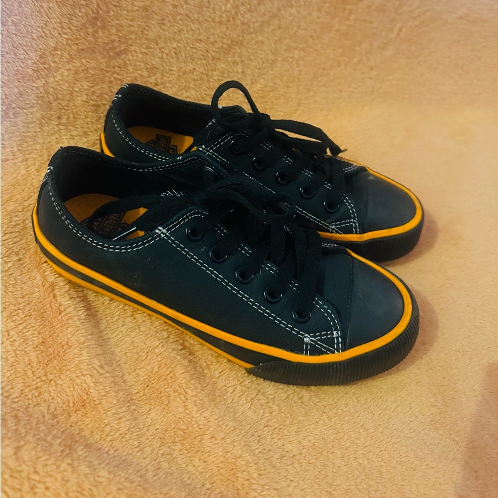Harley-Davidson Black Sneakers with Orange Trim